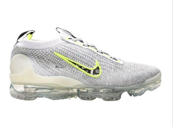 Flyknit sales white vapormax